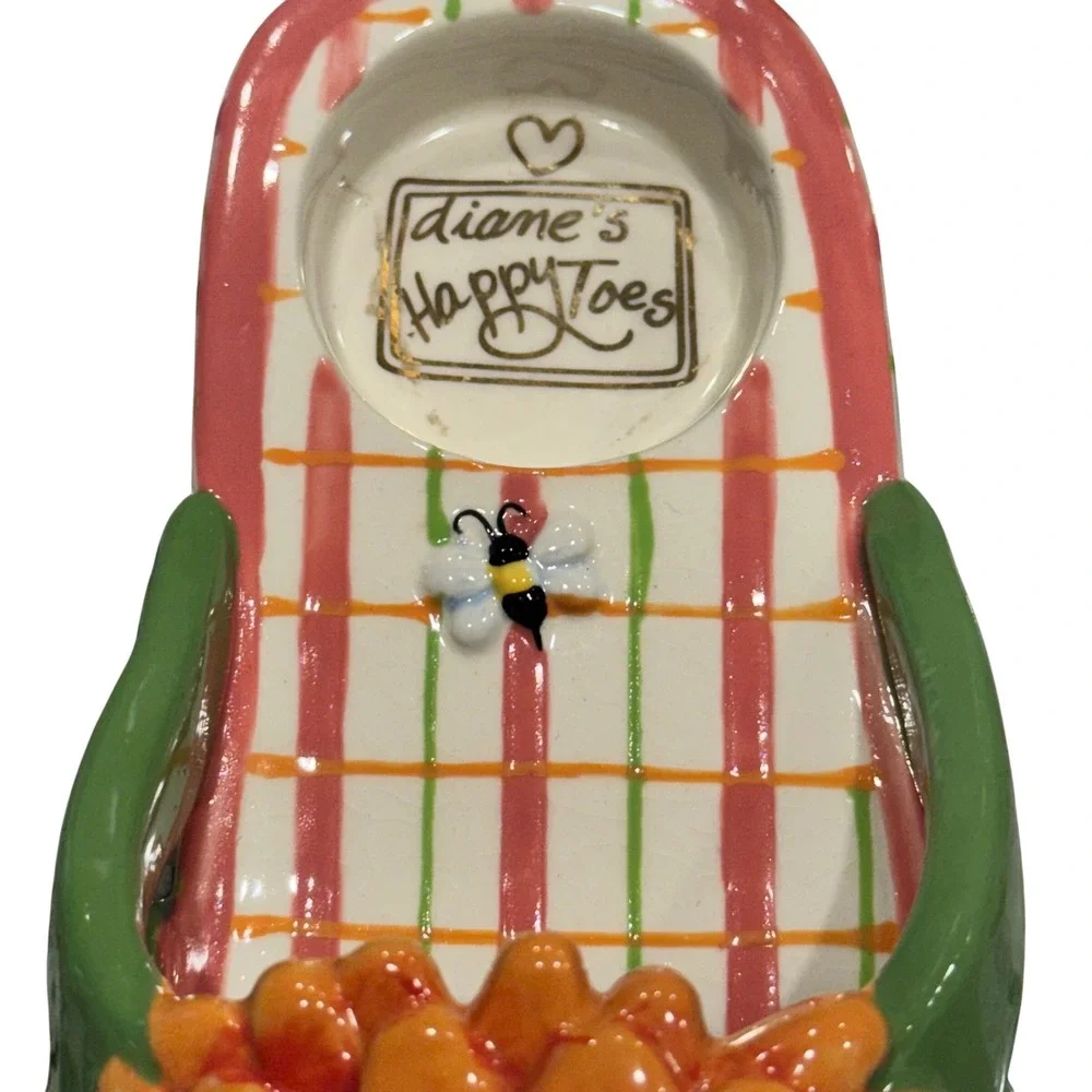 Diane's Happy Toes Darling Daisy Ceramic Tealight‎ Candle Holder 2004